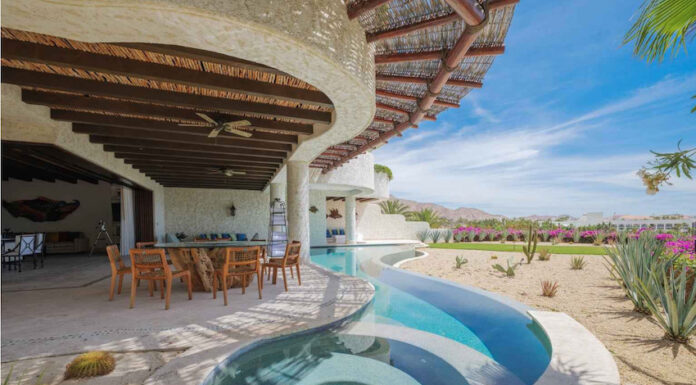 Luxury living, pool included, is available in this residence at Las Ventanas al Paraíso.